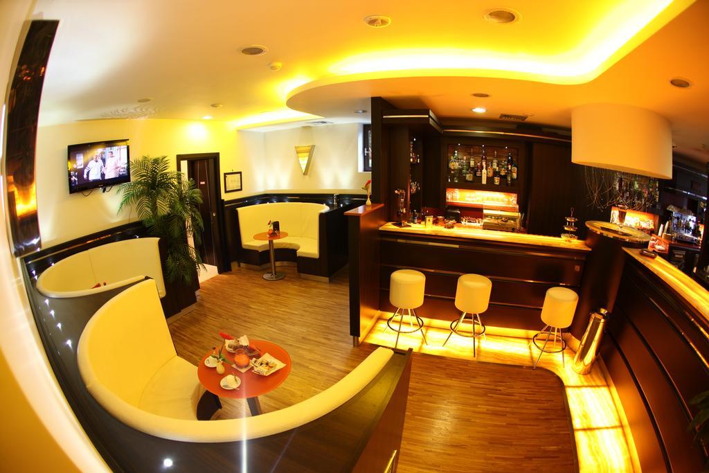 Hotel Vogue リコラ エクステリア 写真